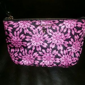Michael kors makeup bag